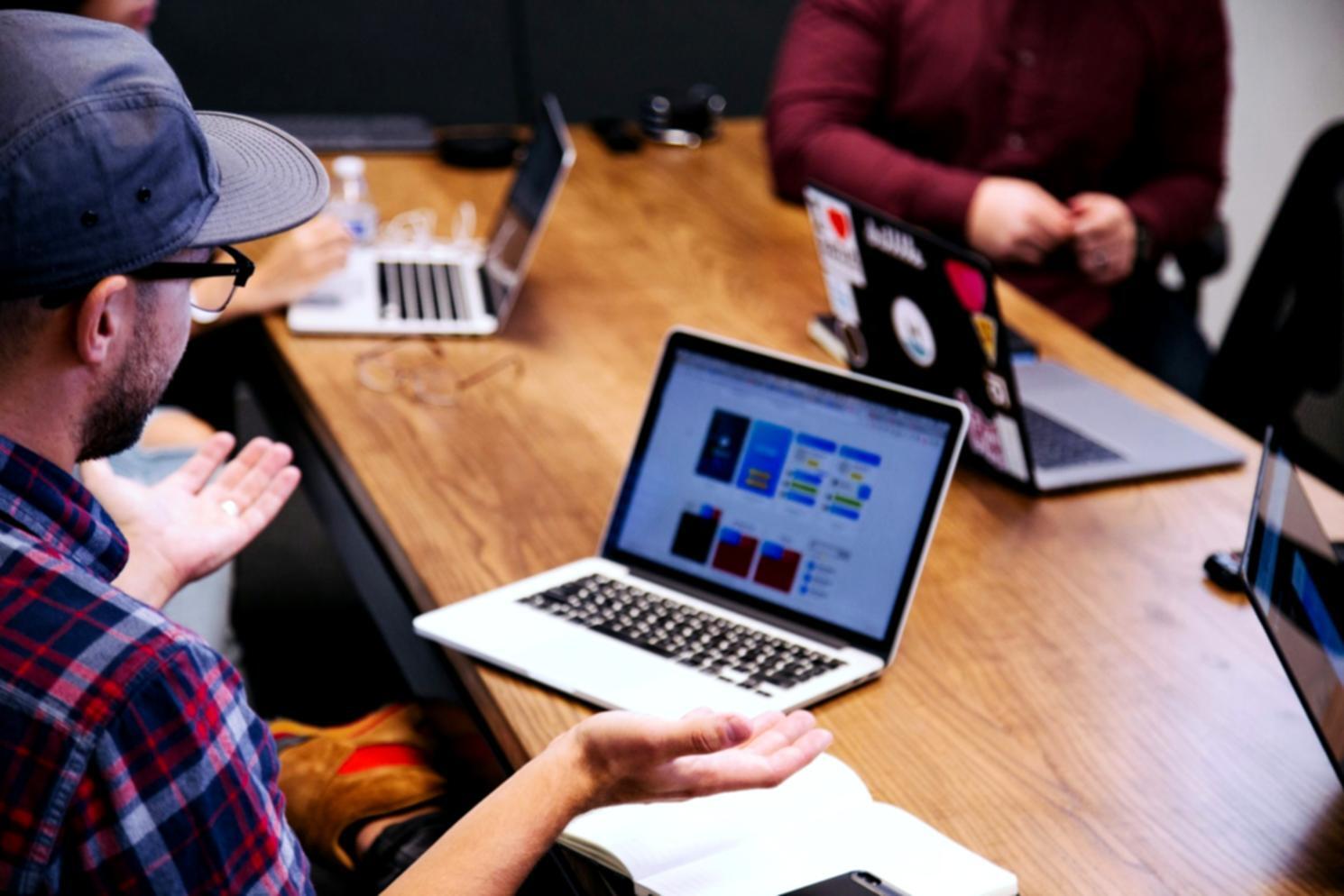 Session de formation des équipes assurance aux outils d'intelligence artificielle